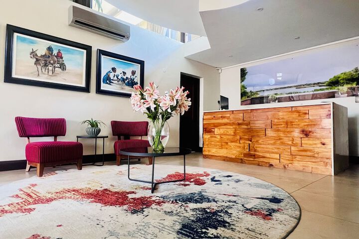 ONE O EIGHT BOUTIQUE HOTEL