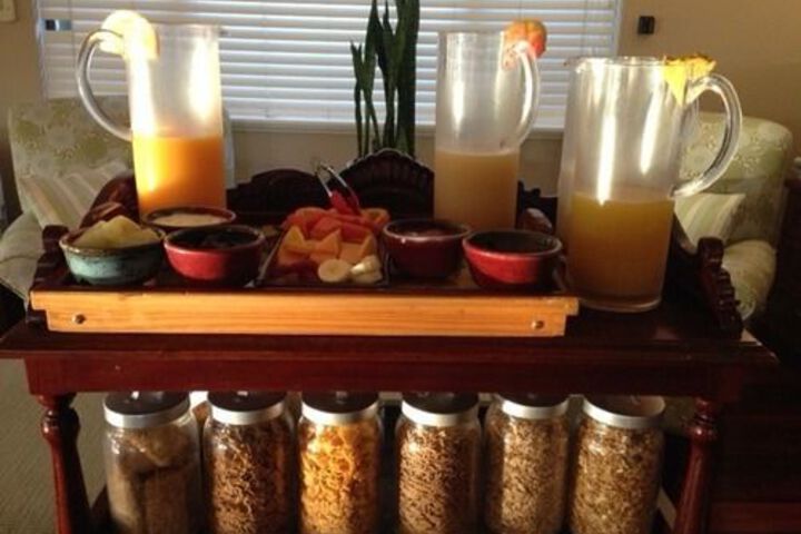Breakfast/Coffee Service 11 of 28