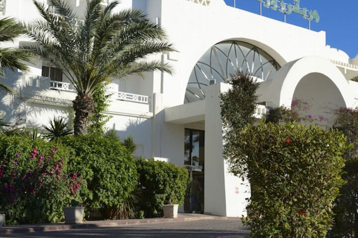 Hotel 132 of 148