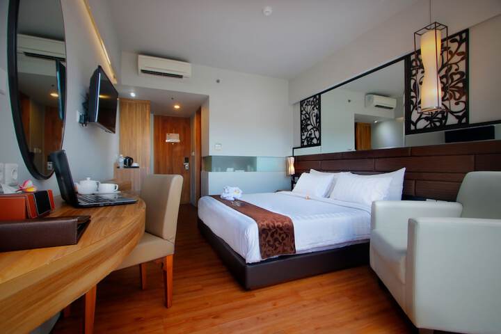 Room 6 of 48