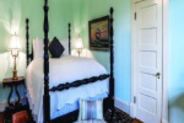 Room 97 of 384