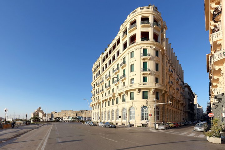 Hotel 66 of 73