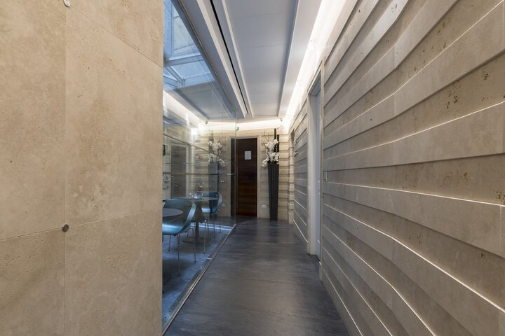 Ballroom/Hall 54 of 59