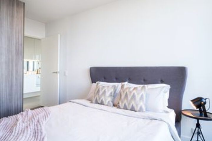 Room 12 of 50