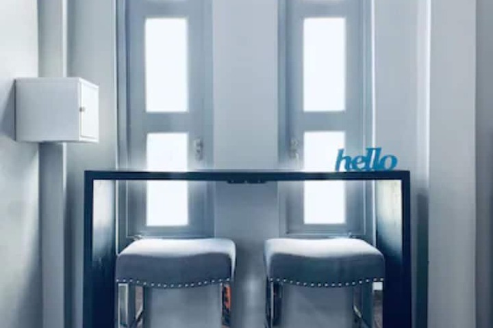 Room 6 of 23
