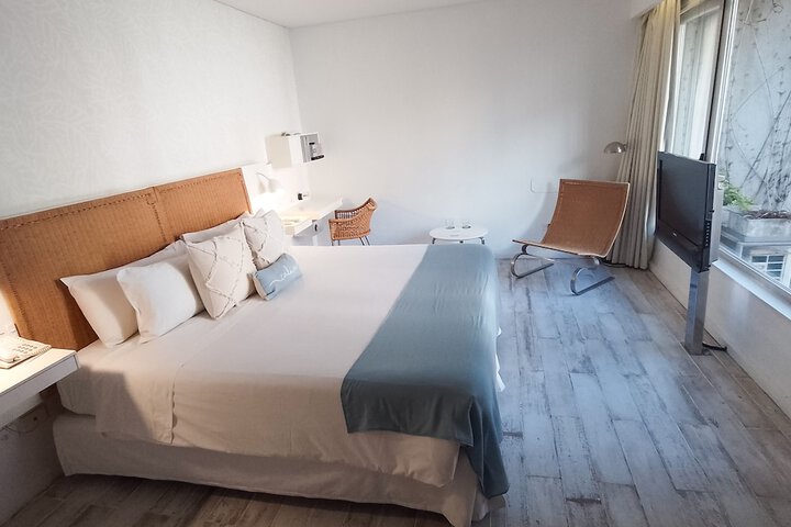 Room 7 of 31