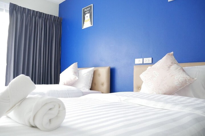 Room 16 of 51