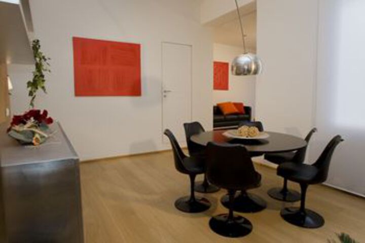 Room 26 of 66