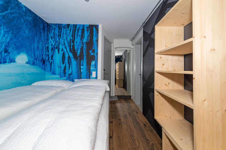 Room 55 of 111