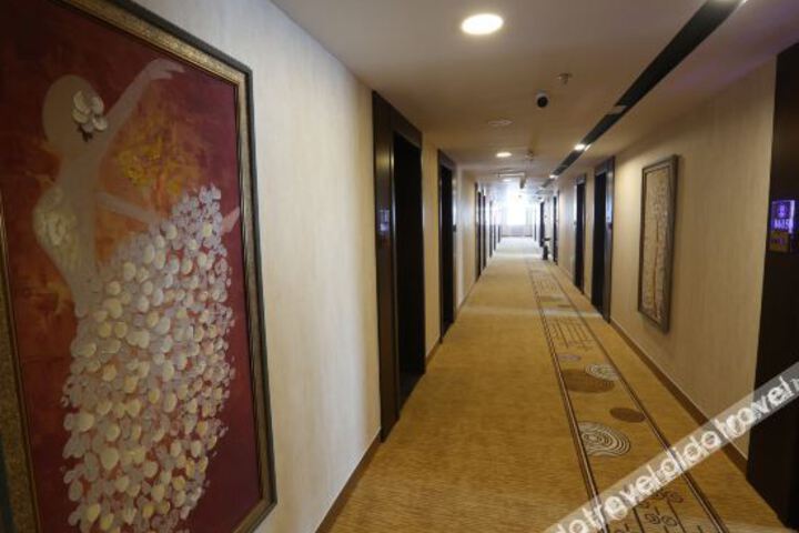 Hotel Interior 11 of 18