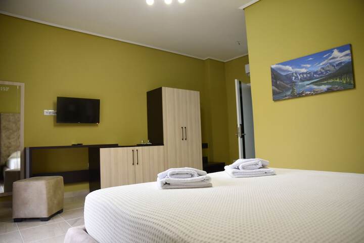 Room 20 of 121
