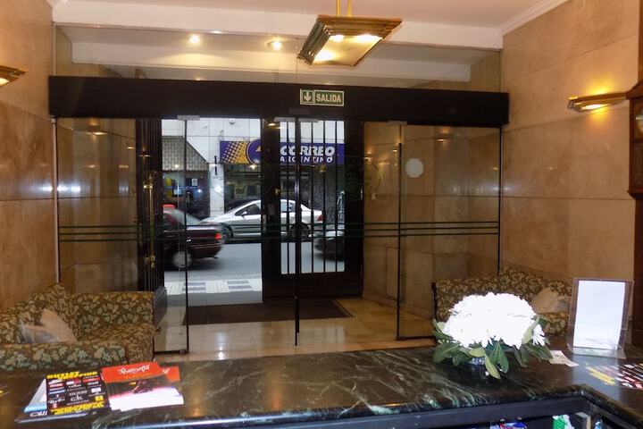 Hotel 2 of 48