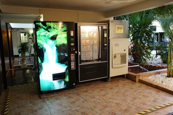 Vending machine