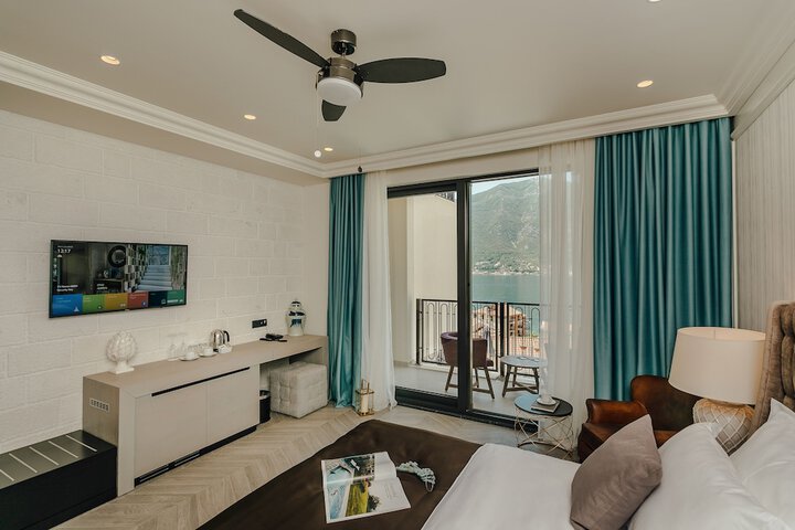 Room 20 of 52