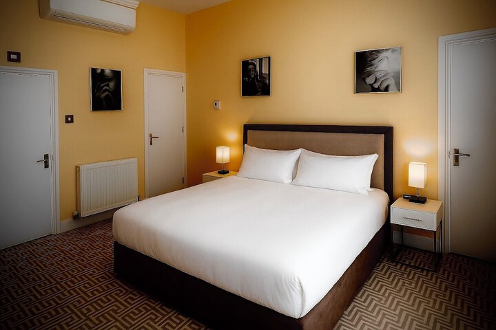 Room 15 of 55