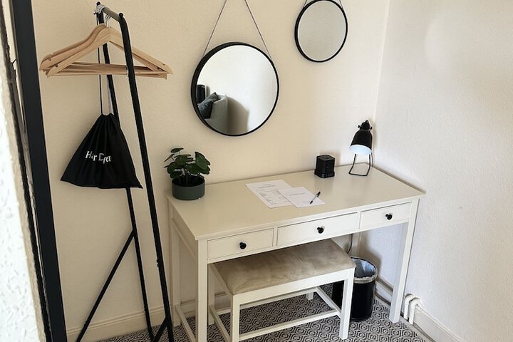 Room 5 of 58