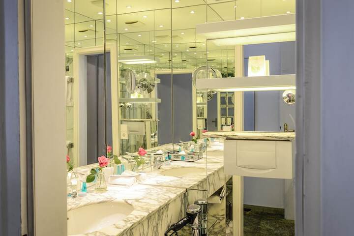Bath Interior