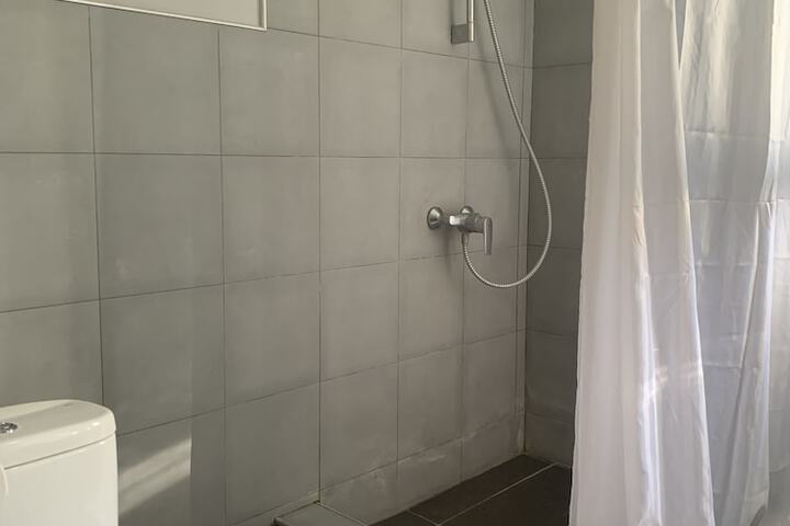Room 26 of 36
