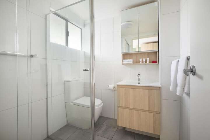 Room 15 of 40