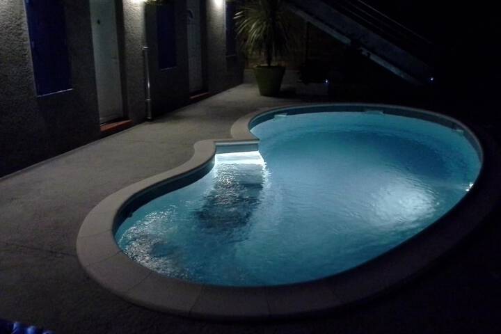 Pool 34 of 49