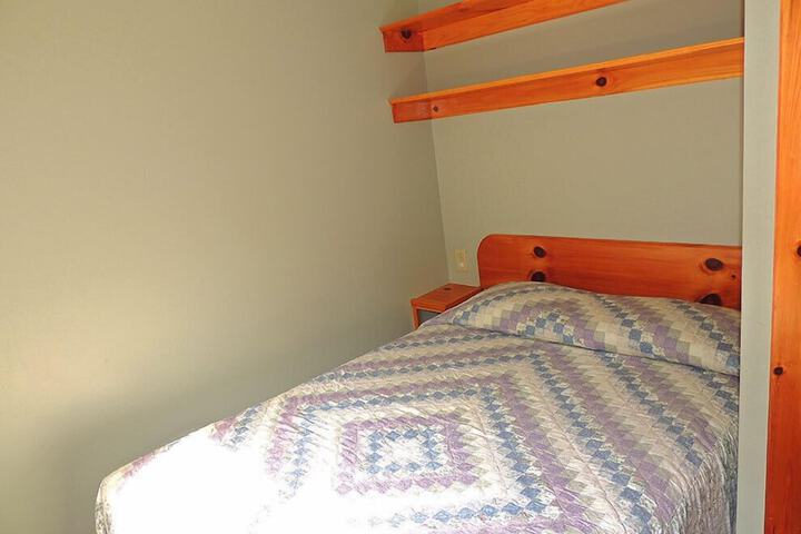 Room 45 of 338