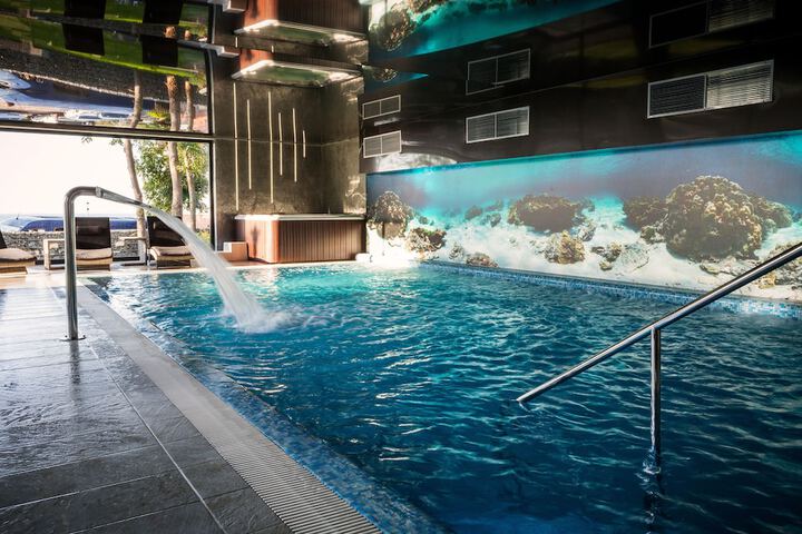 Pool 56 of 127