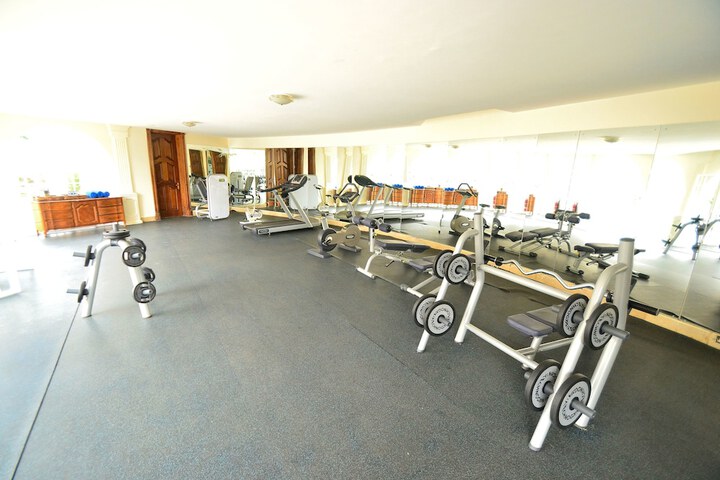 Hotel with Gym
