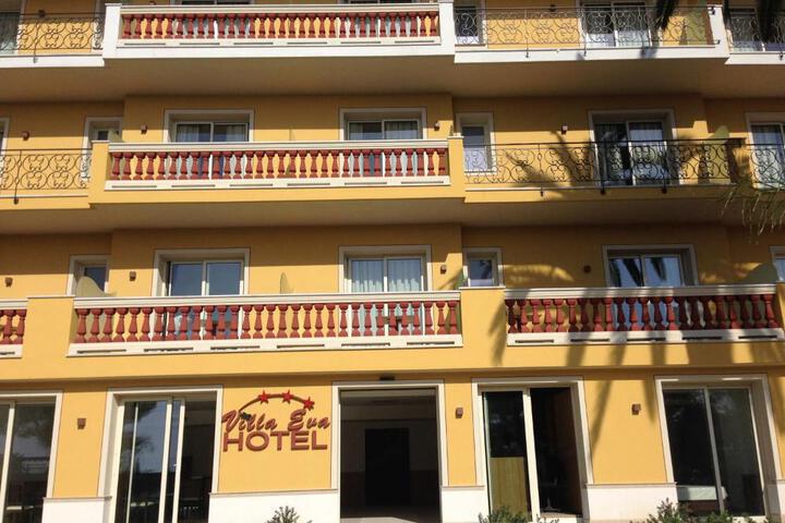 Villa Eva Hotel