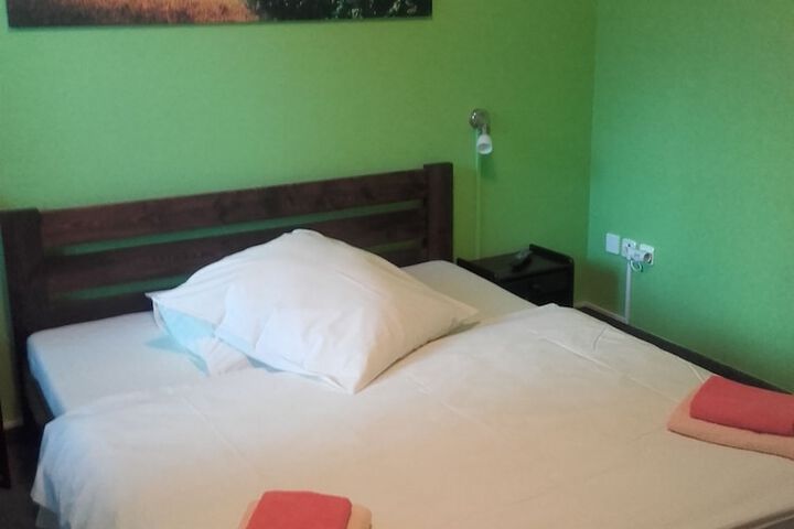 Room 15 of 59