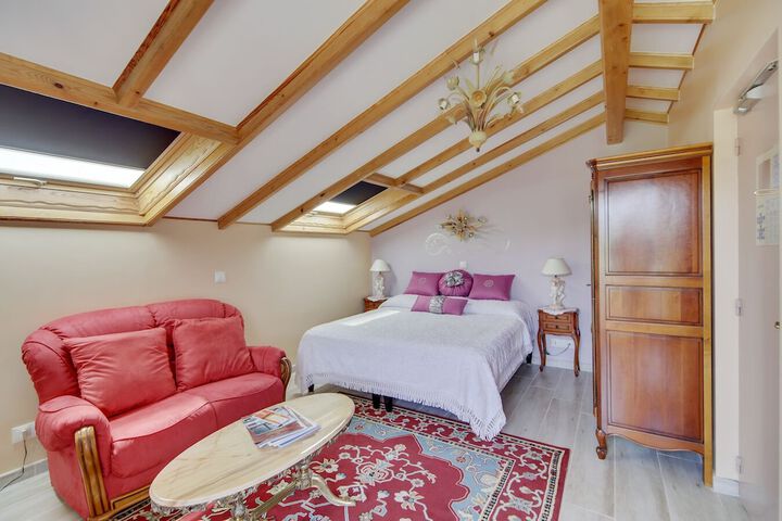 Room 45 of 112
