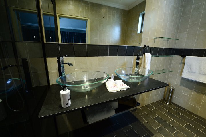 Clean Restrooms