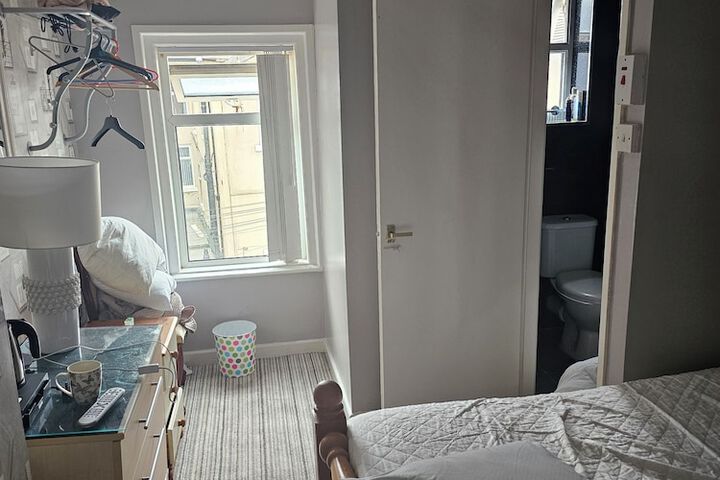Room 44 of 57