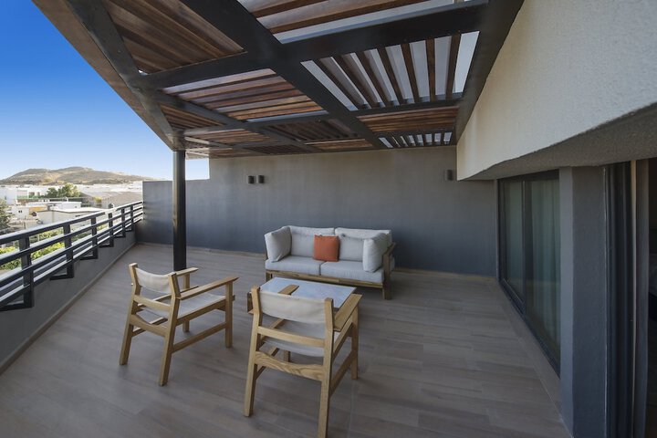 Terrace/Patio 20 of 44
