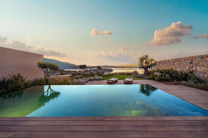 Pool 233 of 429