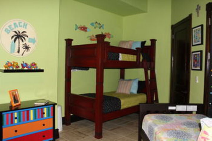 Room 74 of 181