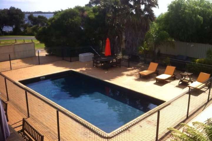 Pool 44 of 54