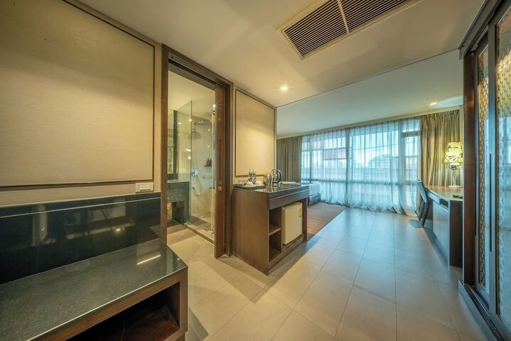 Room 55 of 127