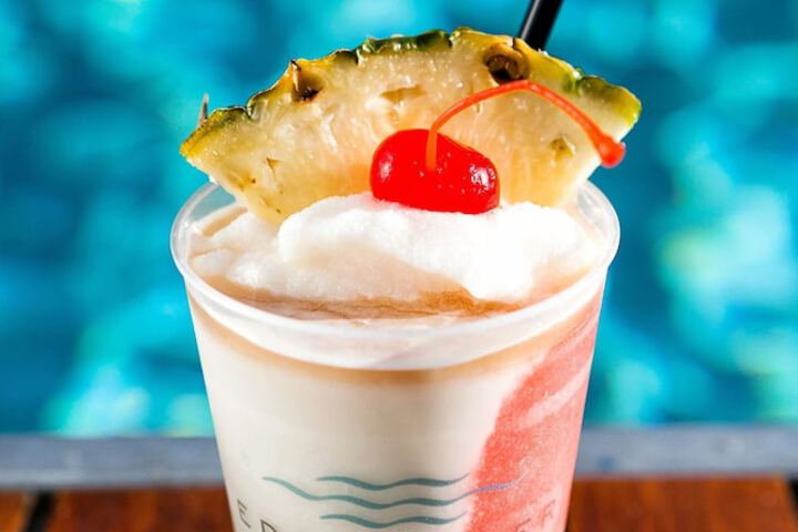 Poolside bar