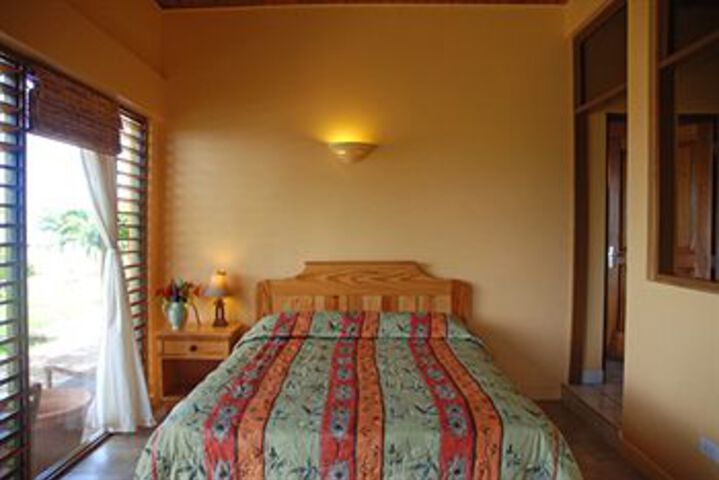 Room 36 of 100
