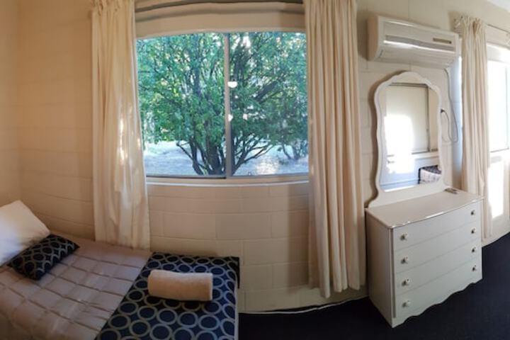 Room 13 of 21
