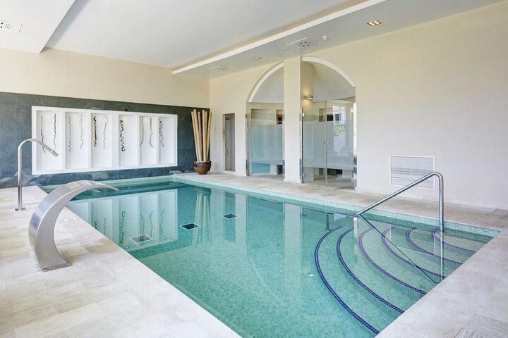 Relaxing Spa