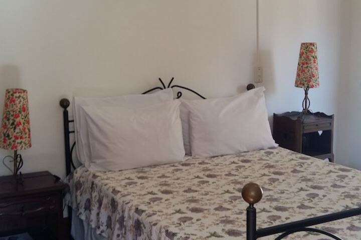 Room 13 of 124