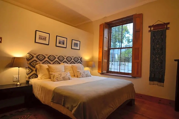 Room 3 of 15