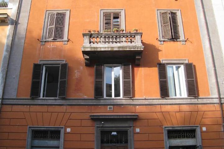 Rome Studio Rental