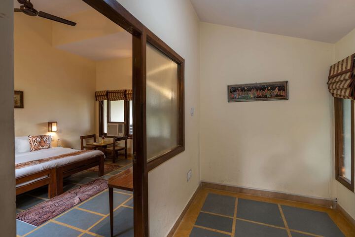 Room 4 of 54