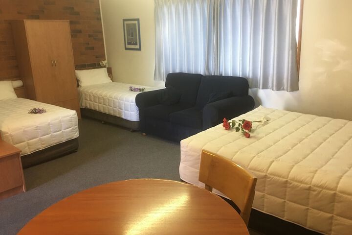 Room 20 of 74