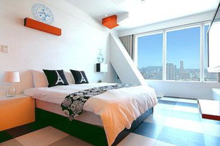 Room 39 of 52