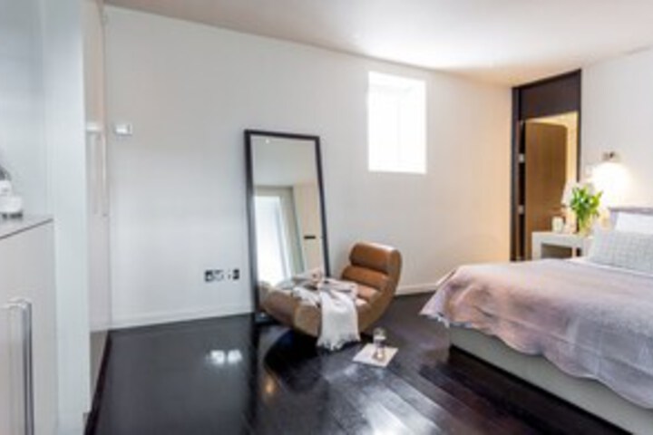 Room 19 of 28