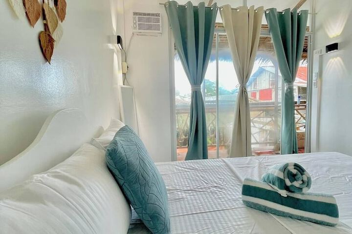 Room 3 of 13