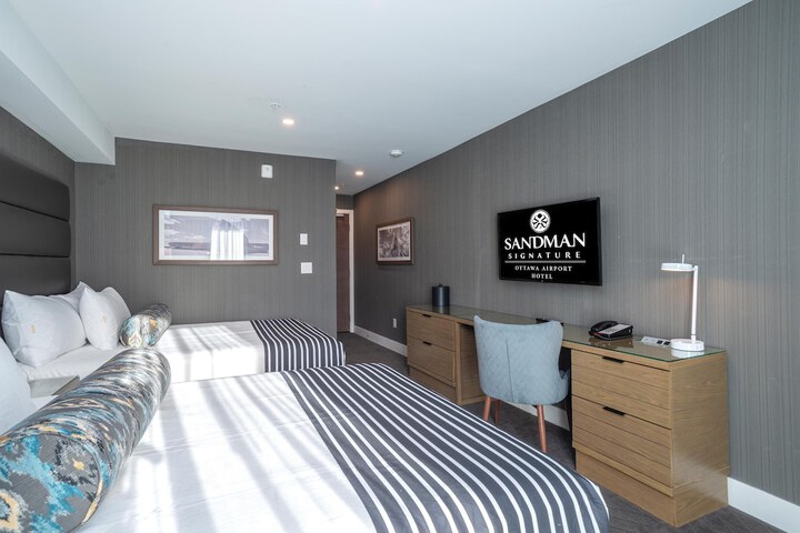 Room 19 of 61
